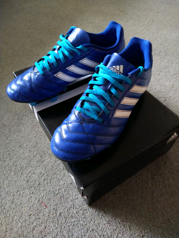 adidas football boots size 7